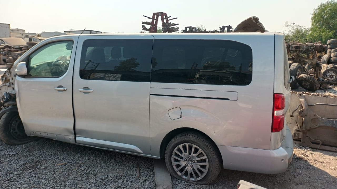  Peugeot TRAVELLER 2017    EN DESARME